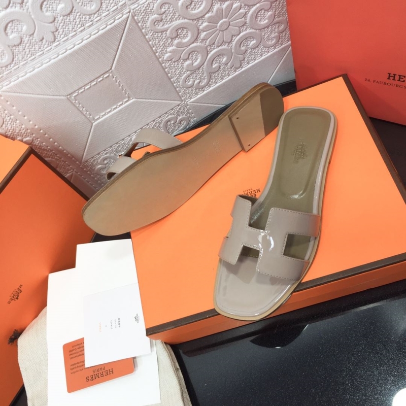 Hermes Slippers